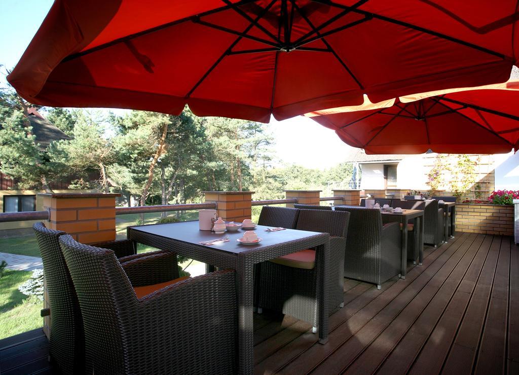 Ostseehotel Wustrow Wustrow  Ngoại thất bức ảnh